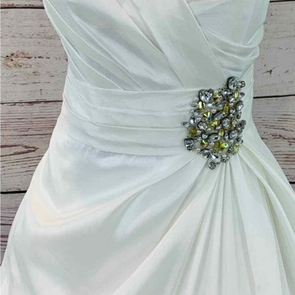 Wedding dress Bridal strapless new with tag